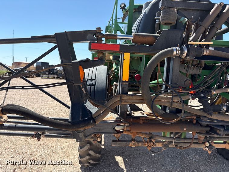 image for item FC2274 2006 John Deere 4720 sprayer