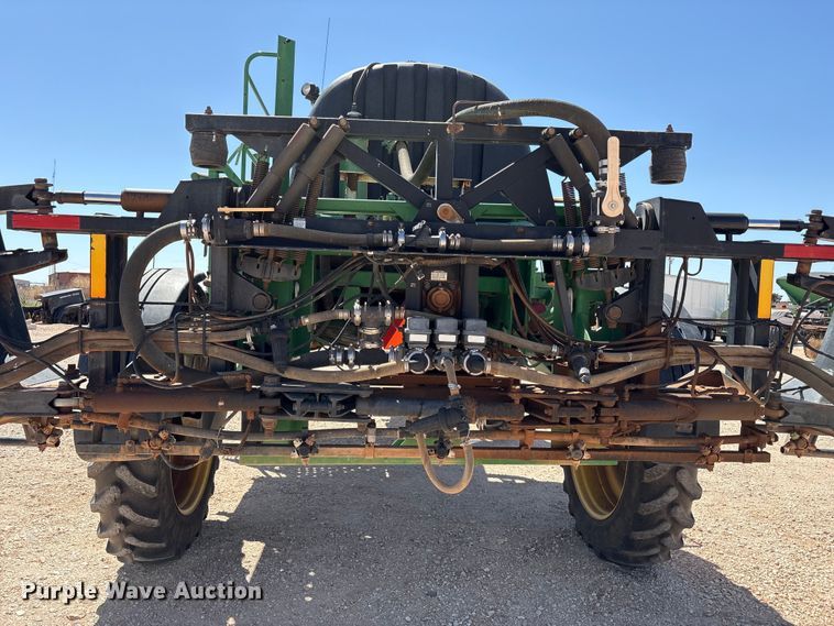 image for item FC2274 2006 John Deere 4720 sprayer