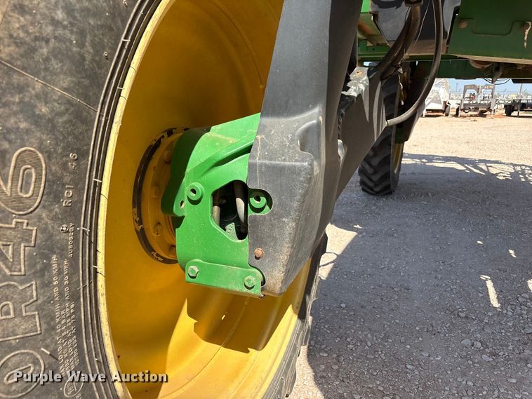 image for item FC2274 2006 John Deere 4720 sprayer