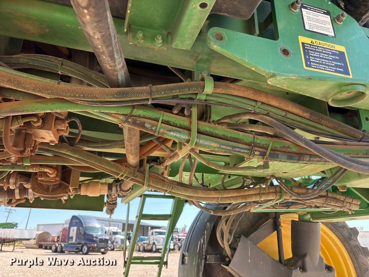 image for item FC2274 2006 John Deere 4720 sprayer