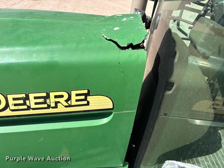 image for item FC2274 2006 John Deere 4720 sprayer
