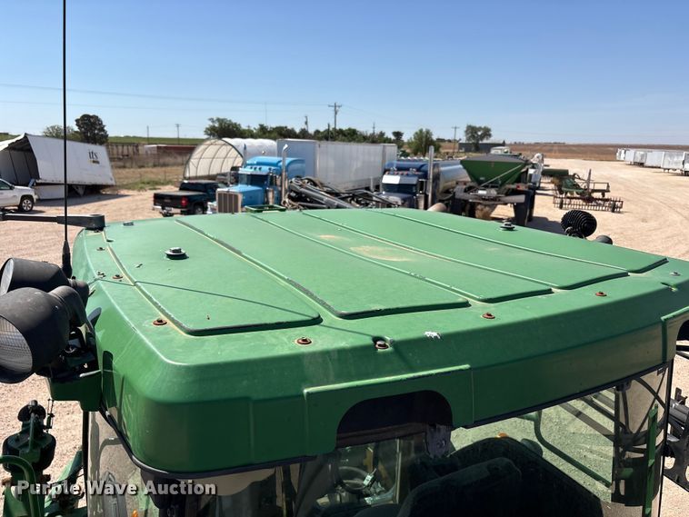 image for item FC2274 2006 John Deere 4720 sprayer