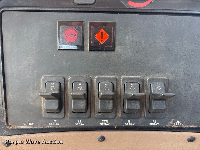 image for item FC2274 2006 John Deere 4720 sprayer