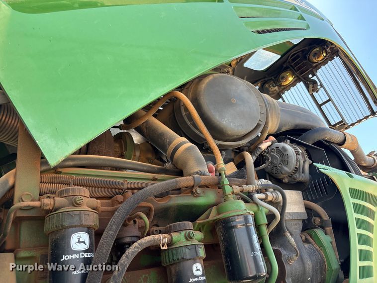 image for item FC2274 2006 John Deere 4720 sprayer