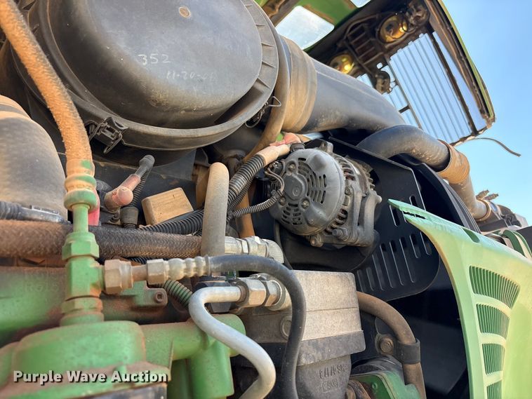 image for item FC2274 2006 John Deere 4720 sprayer