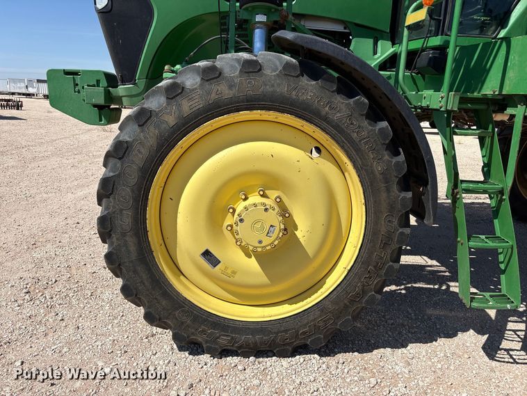 image for item FC2274 2006 John Deere 4720 sprayer