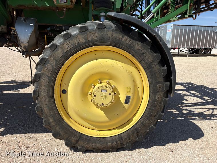 image for item FC2274 2006 John Deere 4720 sprayer