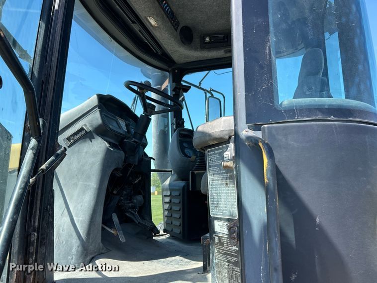 image for item FC2523 Ag-Chem TerraGator 1903 applicator cab and chassis