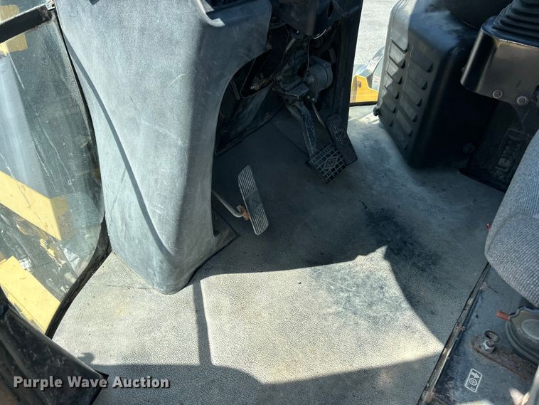 image for item FC2523 Ag-Chem TerraGator 1903 applicator cab and chassis