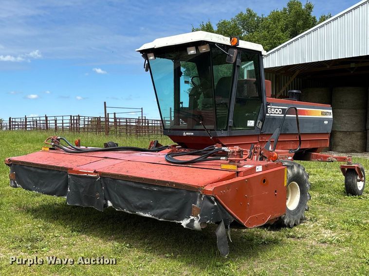 Photo of a  Hesston 8500