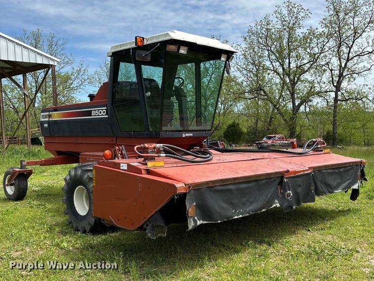 image for item FG0346 Hesston 8500 swather / windrower