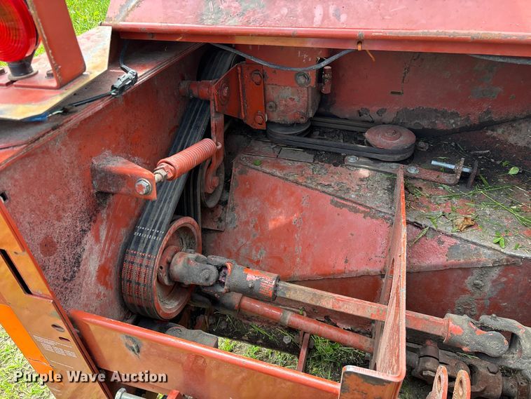 image for item FG0346 Hesston 8500 swather / windrower