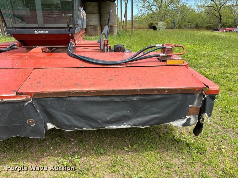 image for item FG0346 Hesston 8500 swather / windrower