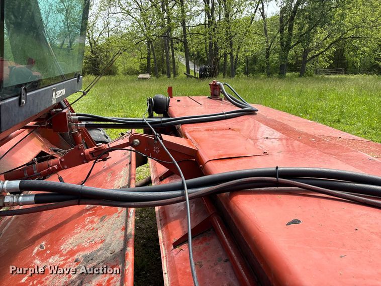 image for item FG0346 Hesston 8500 swather / windrower