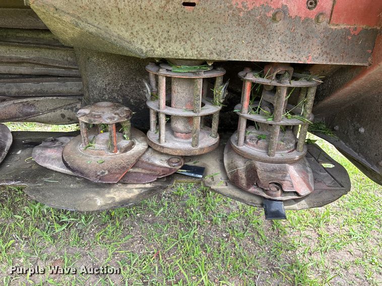 image for item FG0346 Hesston 8500 swather / windrower