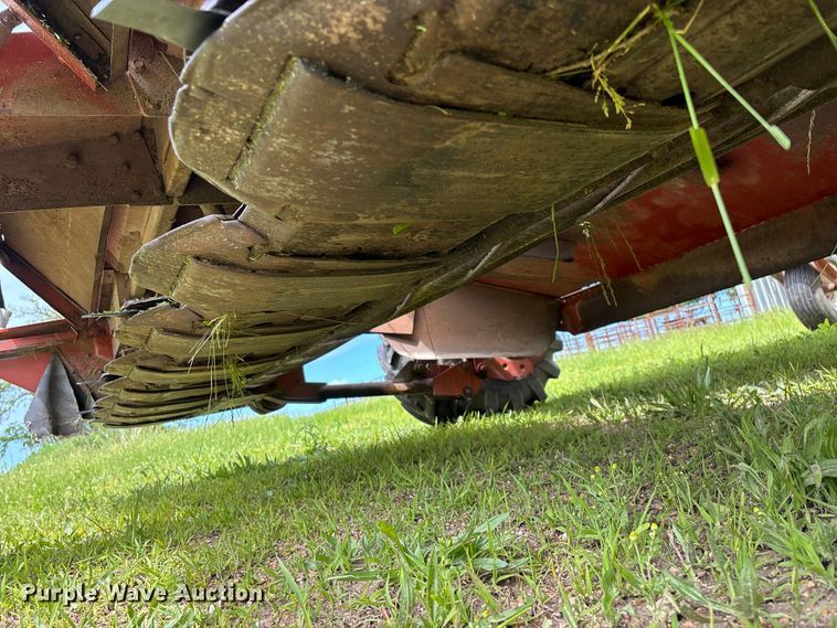 image for item FG0346 Hesston 8500 swather / windrower
