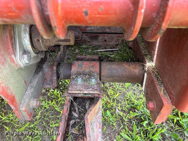 image for item FG0346 Hesston 8500 swather / windrower