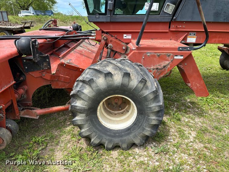 image for item FG0346 Hesston 8500 swather / windrower