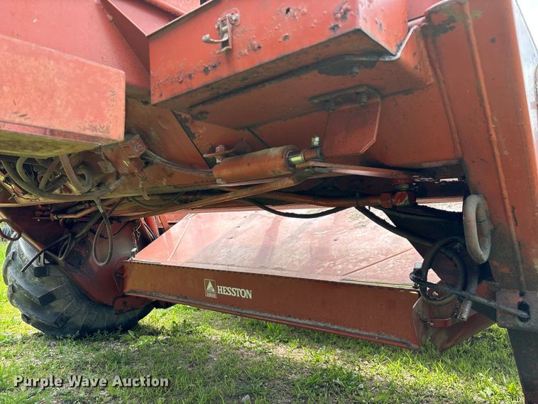 image for item FG0346 Hesston 8500 swather / windrower