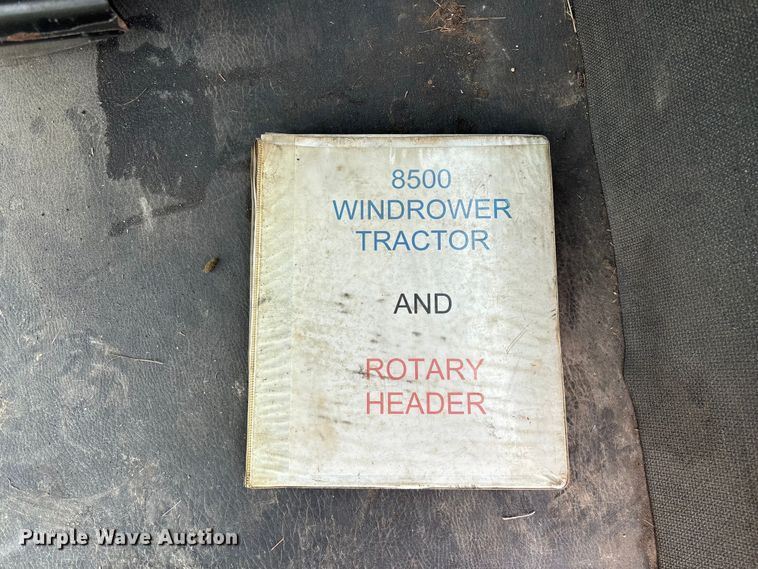 image for item FG0346 Hesston 8500 swather / windrower