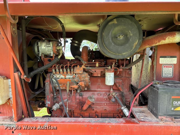 image for item FG0346 Hesston 8500 swather / windrower