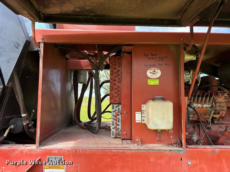 image for item FG0346 Hesston 8500 swather / windrower