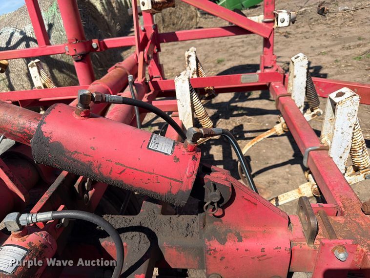 image for item FK0169 Wil-Rich 2500 field cultivator