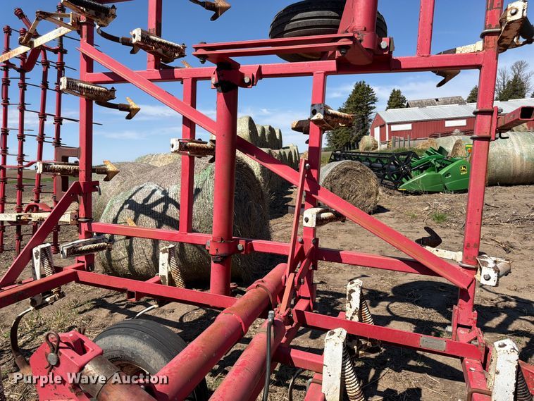 image for item FK0169 Wil-Rich 2500 field cultivator
