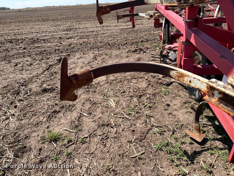 image for item FK0169 Wil-Rich 2500 field cultivator