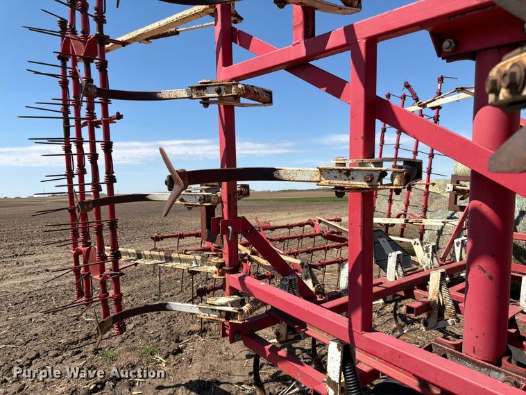 image for item FK0169 Wil-Rich 2500 field cultivator