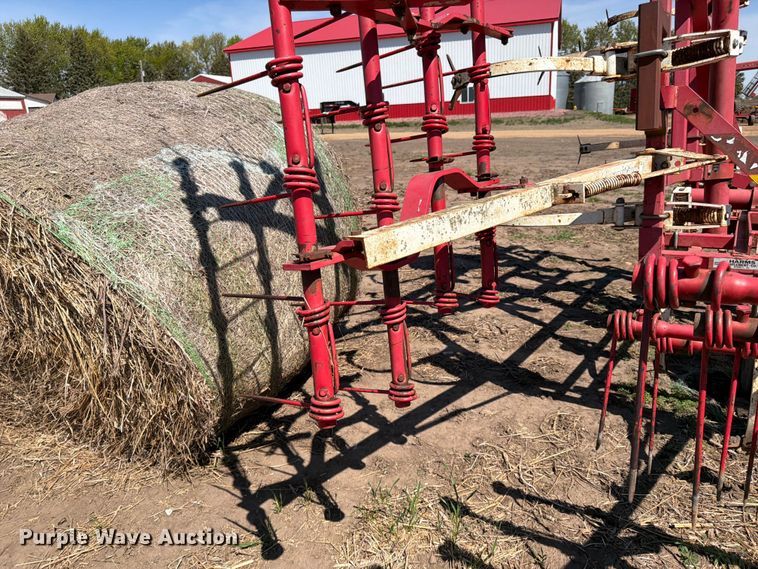 image for item FK0169 Wil-Rich 2500 field cultivator