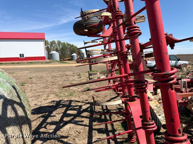 image for item FK0169 Wil-Rich 2500 field cultivator