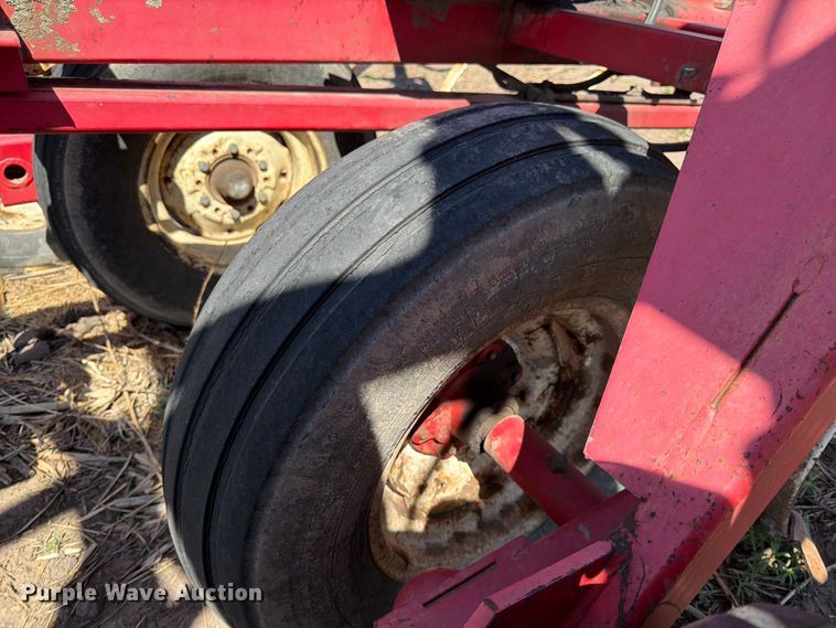 image for item FK0169 Wil-Rich 2500 field cultivator