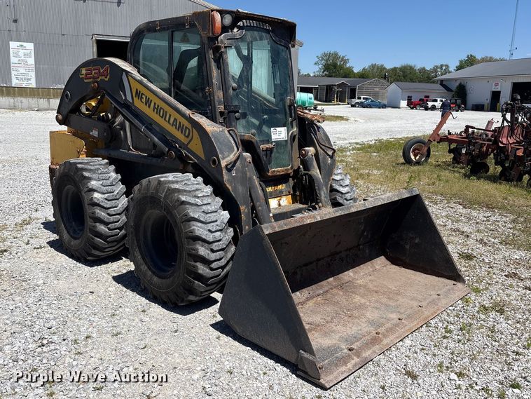 image for item FK1483 2016 New Holland L234 Loader skid steer loader