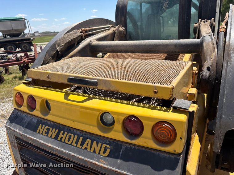 image for item FK1483 2016 New Holland L234 Loader skid steer loader