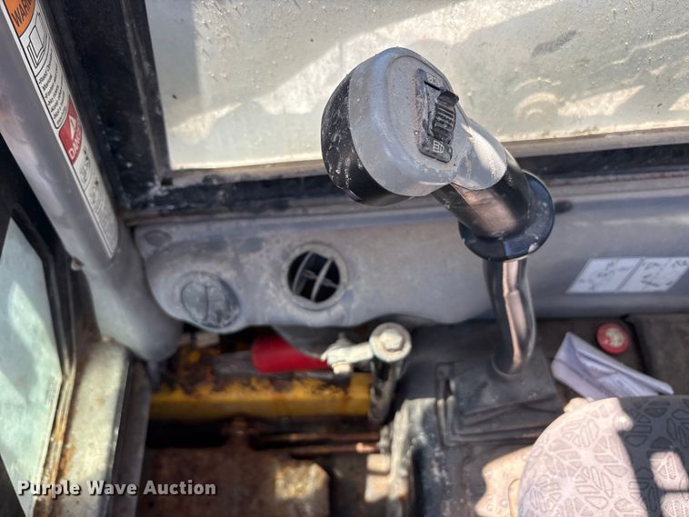 image for item FK1483 2016 New Holland L234 Loader skid steer loader