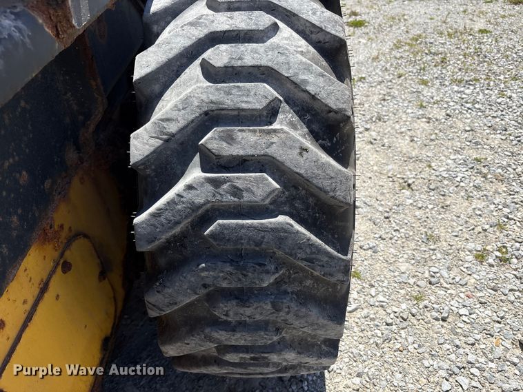 image for item FK1483 2016 New Holland L234 Loader skid steer loader
