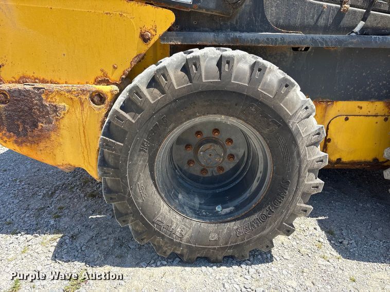 image for item FK1483 2016 New Holland L234 Loader skid steer loader