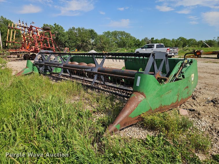 image for item FN5678 John Deere 920 flex head