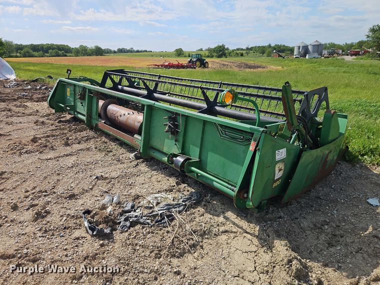 image for item FN5678 John Deere 920 flex head