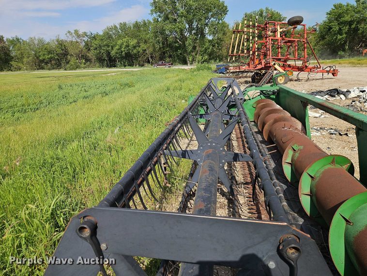 image for item FN5678 John Deere 920 flex head