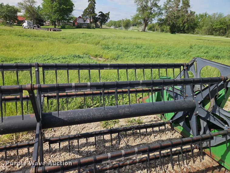 image for item FN5678 John Deere 920 flex head