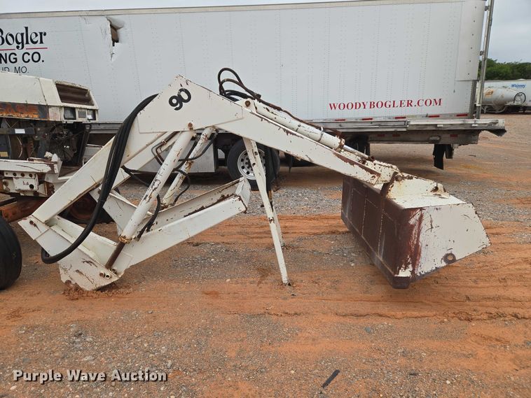 image for item YA2776 Case IH 2290 tractor