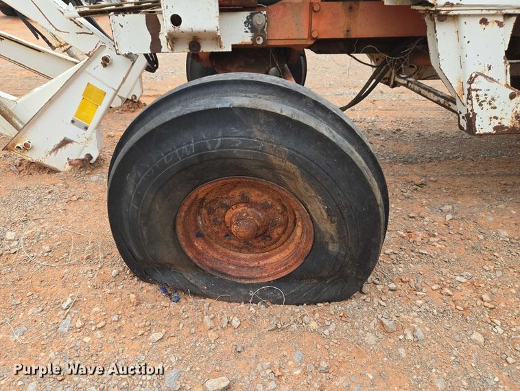 image for item YA2776 Case IH 2290 tractor