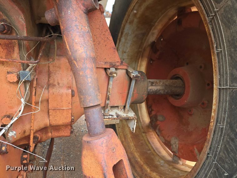image for item YA2776 Case IH 2290 tractor