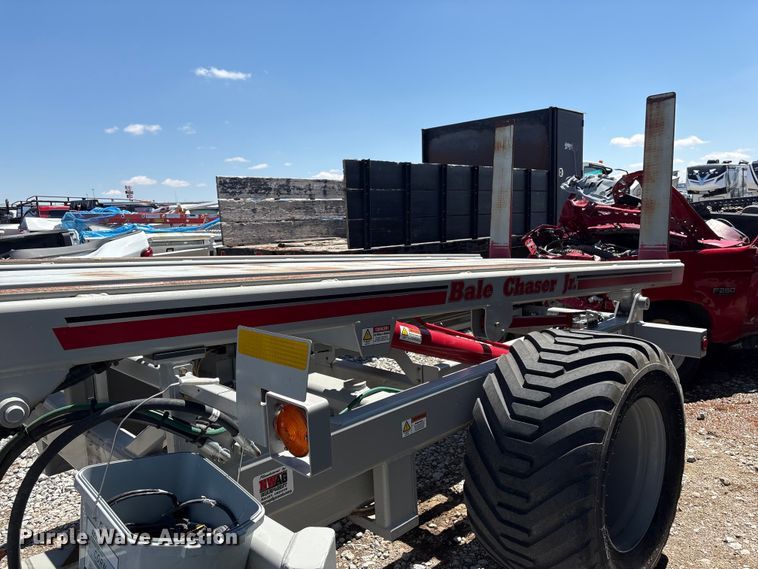 image for item YA3199 2021 NW AG Bale Chaser Jr bale stacker