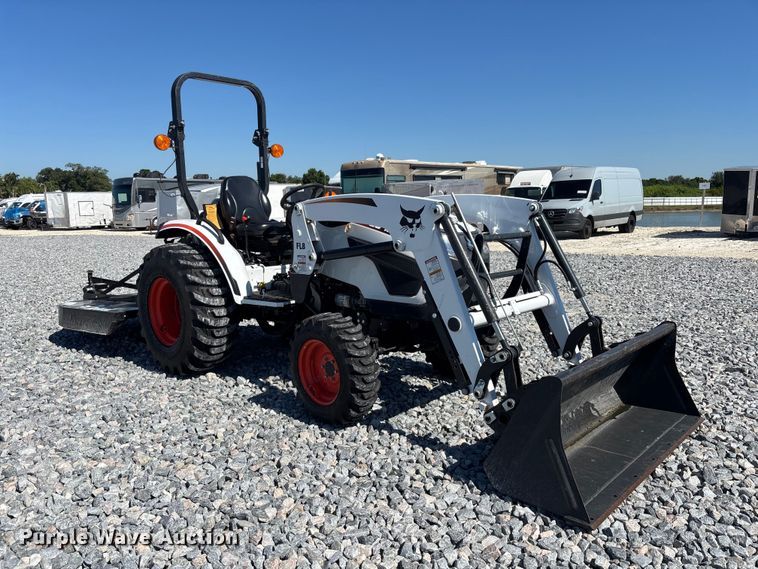 image for item YA3232 2024 Bobcat CT2040 MFWD tractor