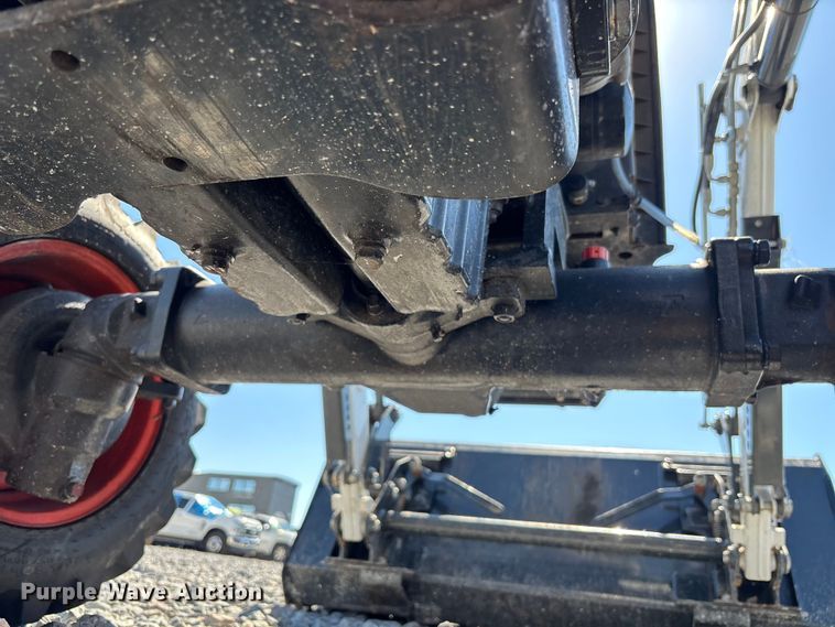 image for item YA3232 2024 Bobcat CT2040 MFWD tractor
