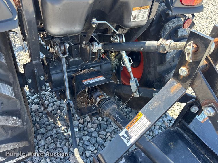 image for item YA3232 2024 Bobcat CT2040 MFWD tractor