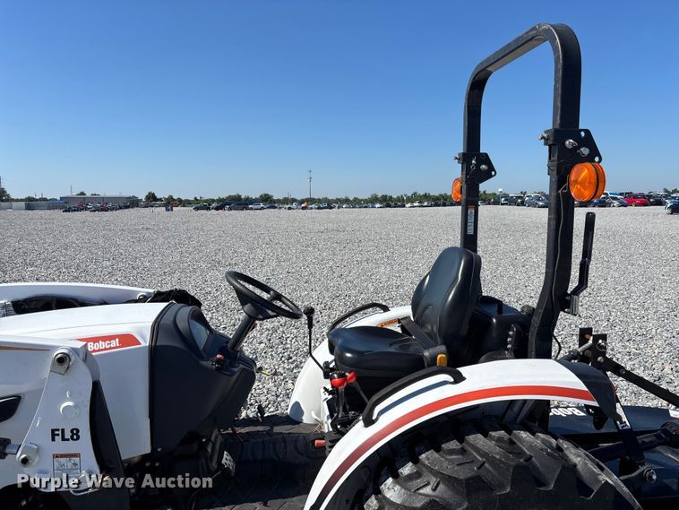 image for item YA3232 2024 Bobcat CT2040 MFWD tractor